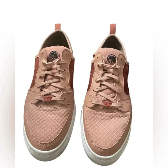 Nike Court Vision Alta Woman's Size 8 Rust Pink & White - Picture 3 of 4